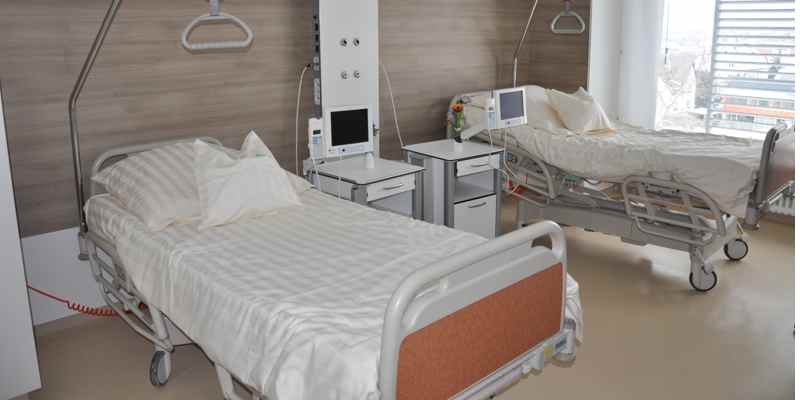 AD: ‘Zieke dakloze na behandeling niet gelijk weer de straat op’