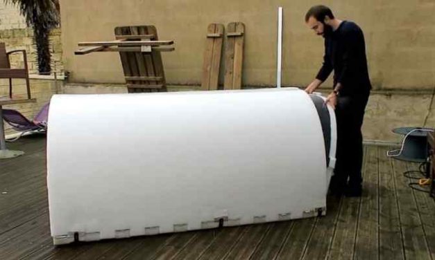 Aluminium iglo voor kleumende daklozen: de ’iglou’