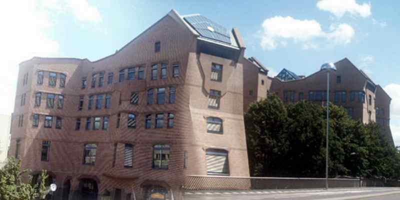 Klassejustitie: de bankier blijft buiten schot, de dakloze niet