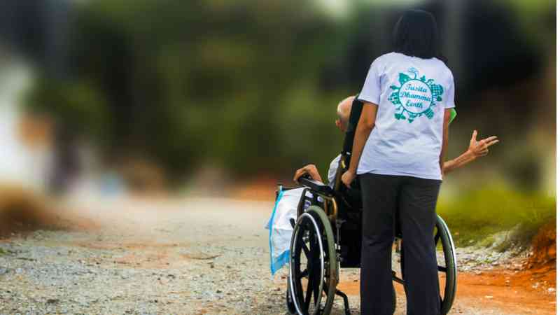 Ruim 20 miljoen tekort op Haagse jeugd- en ouderenzorg