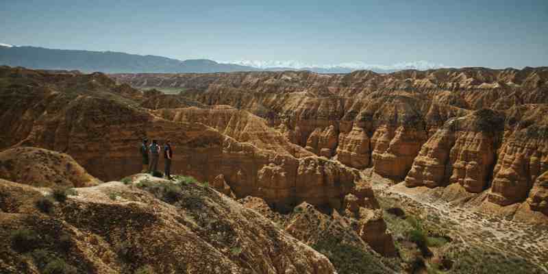 Kazachstan laat banken voortaan omvallen en schrapt schulden van burgers