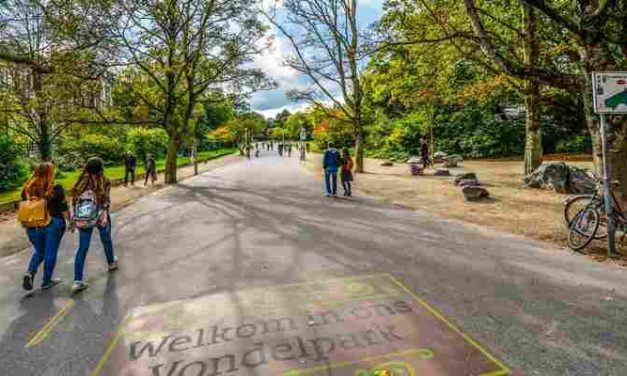 Kort geding om daklozencamping in Vondelpark