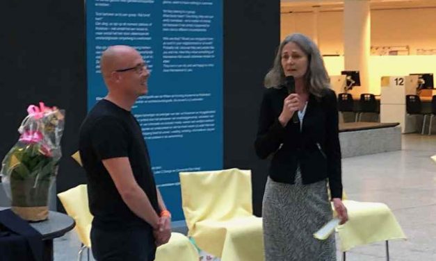 Foto’s opening expositie ‘Mensen zoals jij en ik’ 3 maart 2020 in het atrium van het stadhuis