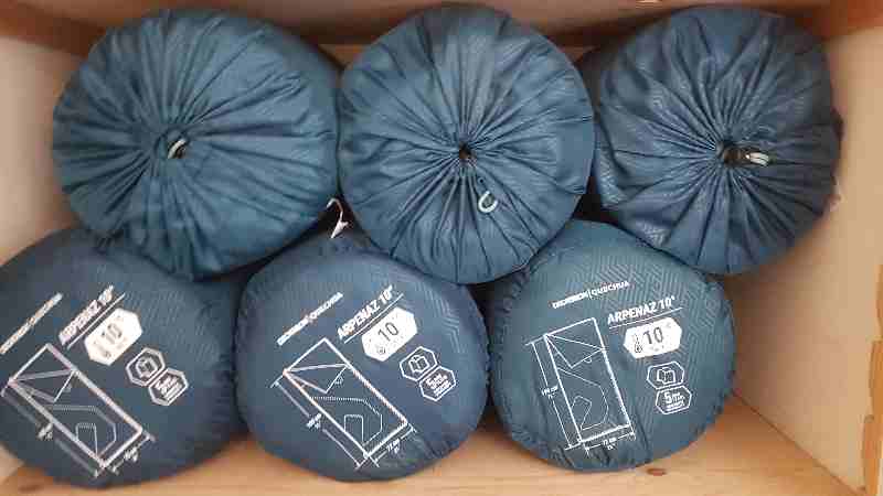 Vraag naar tenten en slaapzakken verdubbeld in Den Haag