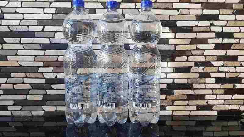 Neem water mee en deel het uit!