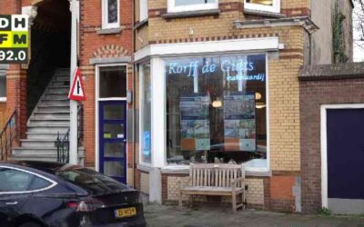 {video) Haagse makelaardij doneert tenten en slaapzakken aan daklozen: ‘We wilden iets doen voor de stad’