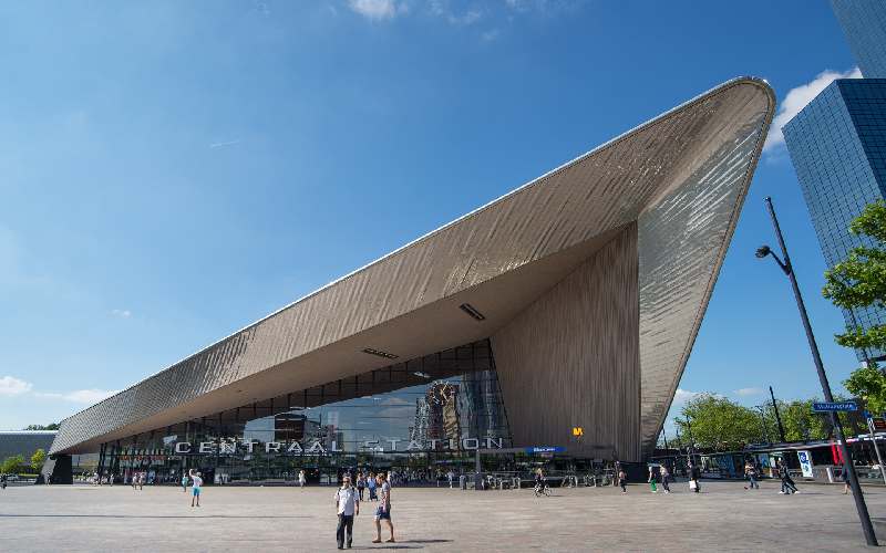 Tijdelijke opvanglocatie voor daklozen in Rotterdam