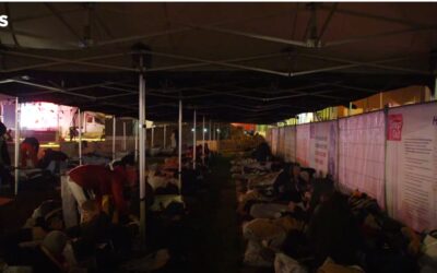 {Video} Mensen slapen buiten om daklozen te helpen