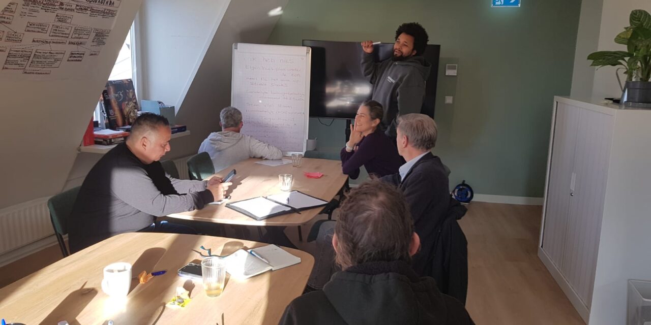 Mijlpaal: De eerste bijeenkomst van het landelijk panel met ervaringskenners 27+ dakloosheid!